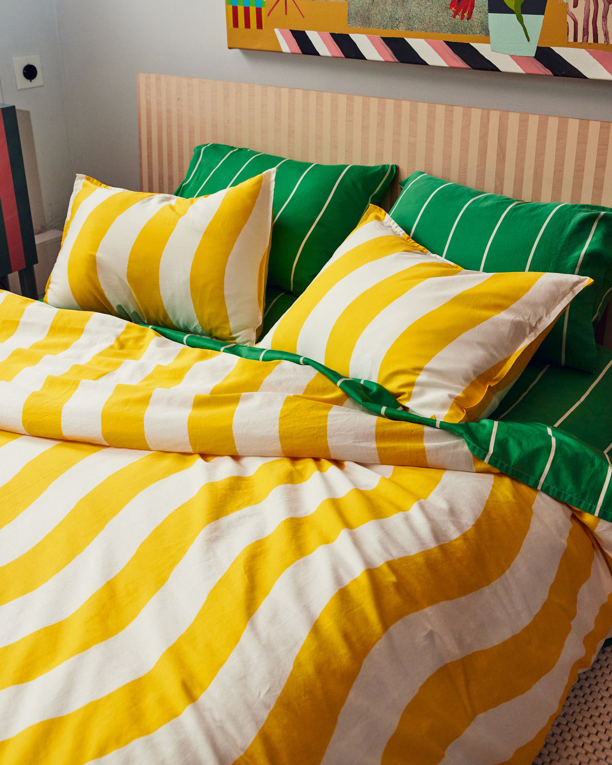 Dusen Dusen Bobbie Wave duvet cover in canary yellow and white wavy stripes print come with a duvet cover plus set of 2 shams (1 for Twin)