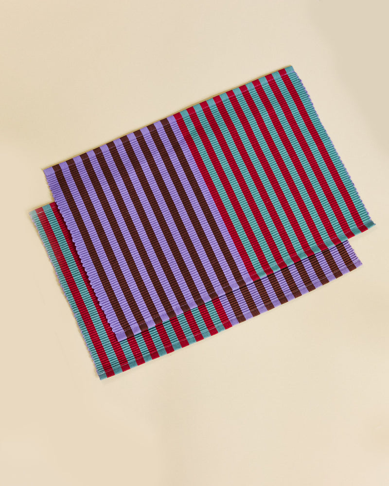 Two striped placemats in Cinnamon