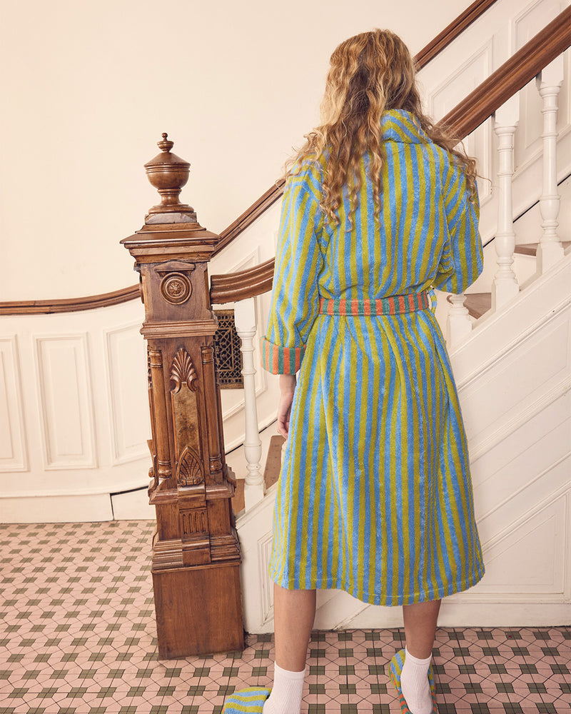 Jessica from behind wearing the grasshopper terry bathrobe
