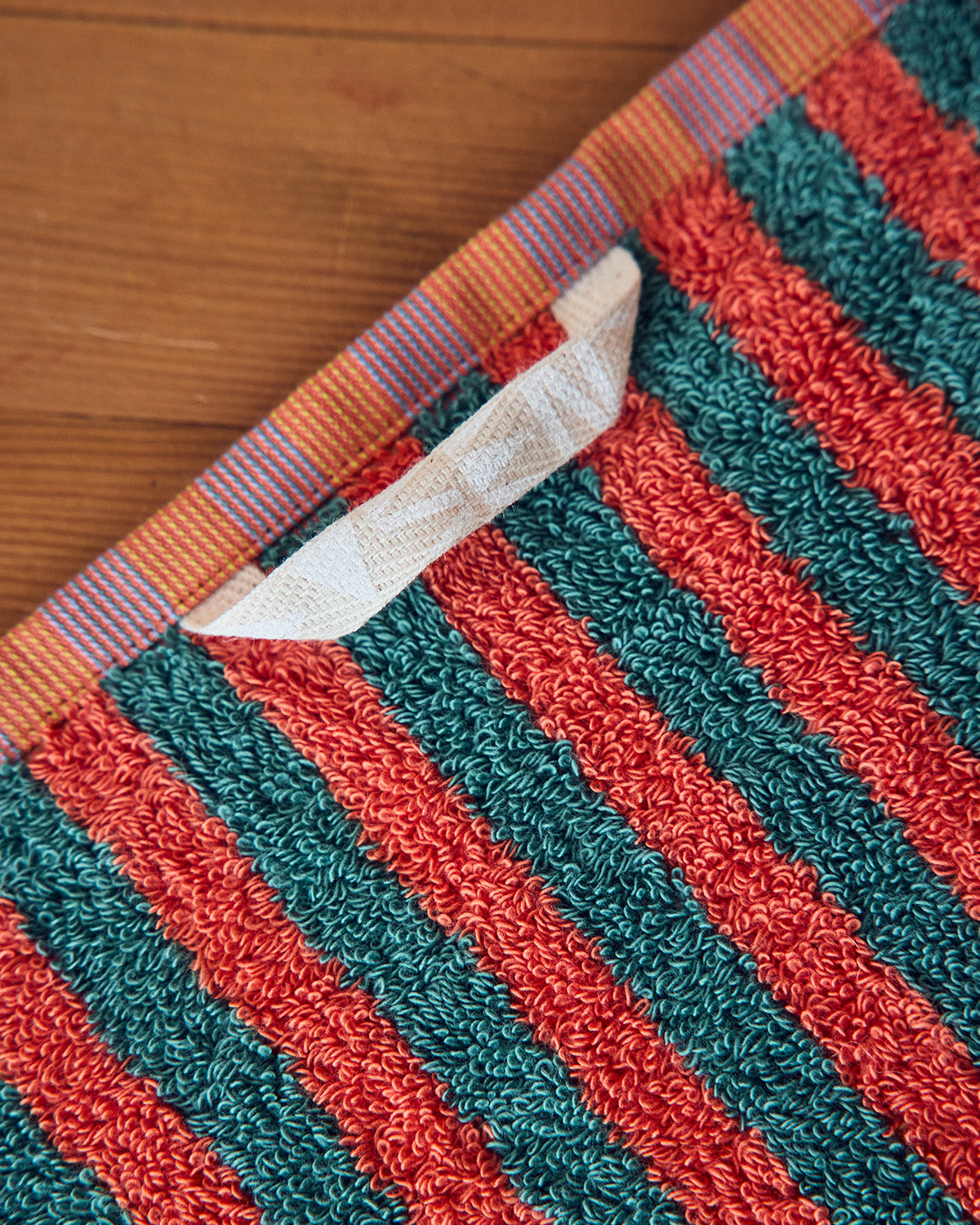 detail of hanging loop on grasshopper towel