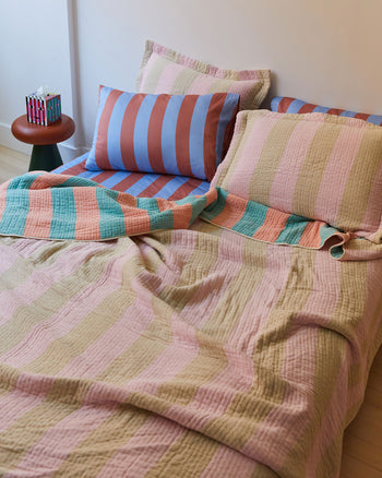 ["", "Coverlet Only <br> Final Sale"]