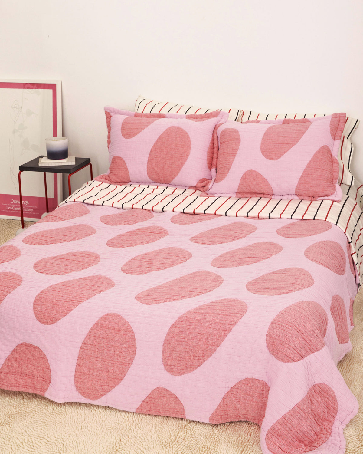 Dusen Dusen Egg Coverlet. Coverlet Set in dark and light pink Egg print. Woven matelassé coverlet with an inner layer of insulation for a quilted effect. Stone-washed, with an extra soft and gauzy hand feel.